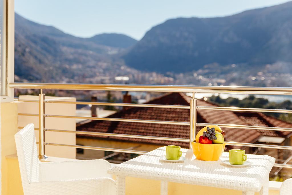 Apartments Blue Sea Kotor Exterior foto